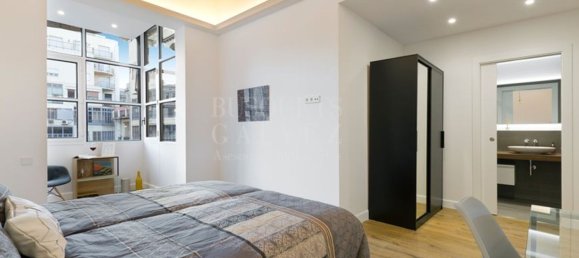 3 bedrooms Apartment in Eixample, Spain No. 26146 3