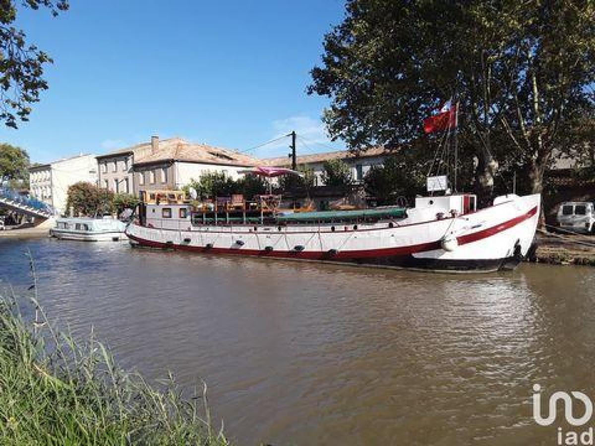 4 bedrooms House in Narbonne, France No. 26996