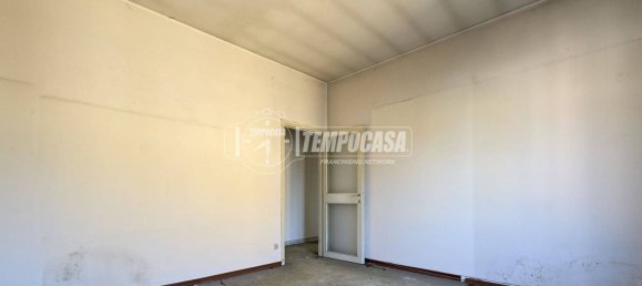 2 Schlafzimmer Wohnung in Cremona, Italy, Nr. 219914 21