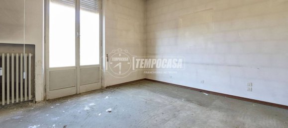 2 Schlafzimmer Wohnung in Cremona, Italy, Nr. 219914 19