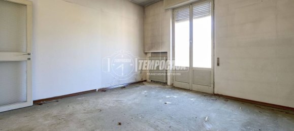 2 Schlafzimmer Wohnung in Cremona, Italy, Nr. 219914 20