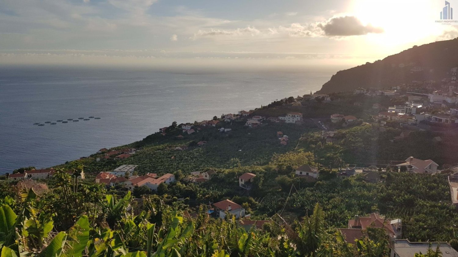 3 bedrooms Villa in Calheta, Portugal No. 125640