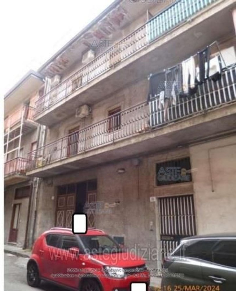 4غرفة شقة في Paternò, Italy رقم 51382