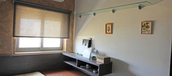 3 bedrooms Penthouse in Saint Paul's Bay, Malta No. 1200 33