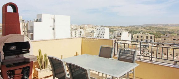 3 bedrooms Penthouse in Saint Paul's Bay, Malta No. 1200 7