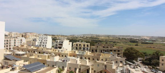 3 bedrooms Penthouse in Saint Paul's Bay, Malta No. 1200 11