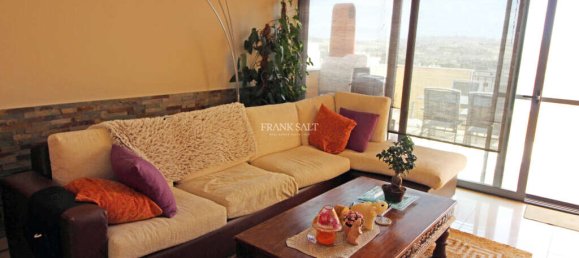 3 bedrooms Penthouse in Saint Paul's Bay, Malta No. 1200 6