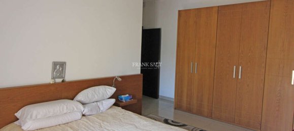 3 bedrooms Penthouse in Saint Paul's Bay, Malta No. 1200 27