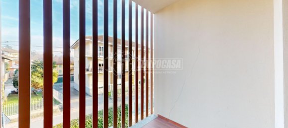 2 غرف نوم شقة في Bra, Italy رقم 74057 23