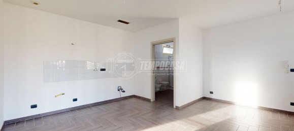 2 غرف نوم شقة في Bra, Italy رقم 74057 15