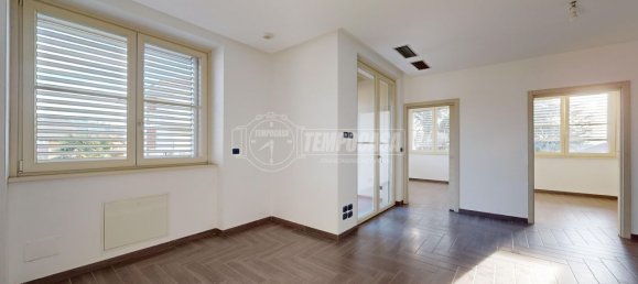 2 غرف نوم شقة في Bra, Italy رقم 74057 9