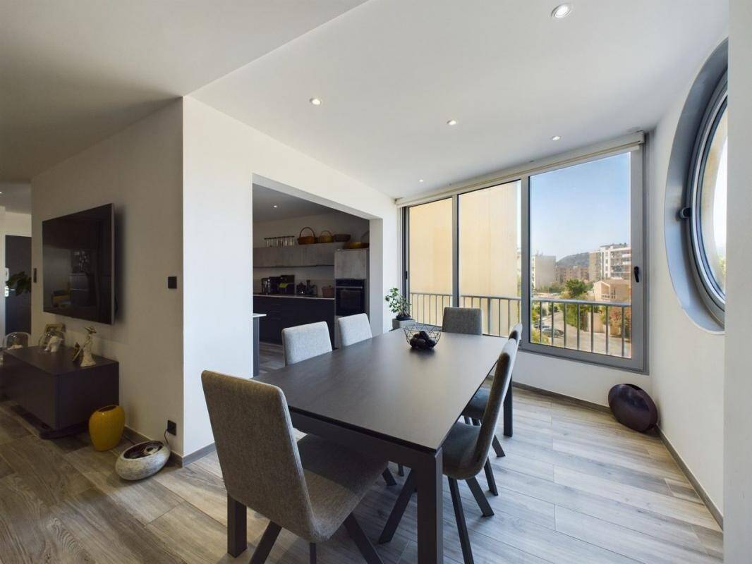 3 chambres Appartement à Ajaccio, France No. 248671