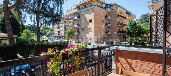 3 chambres Appartement à Rome, Italy No. 375446 9