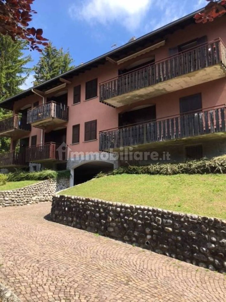 Квартира с 3 спальнями в Кассина Вальсассина, Италия № 327308