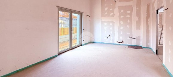 4 chambres Penthouse à Avezzano, Italy No. 331382 16