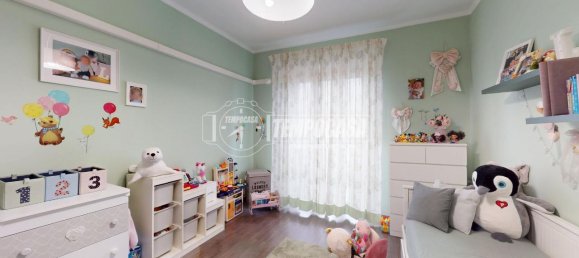 3 rooms Apartment in Turin, Italy No. 11618 18