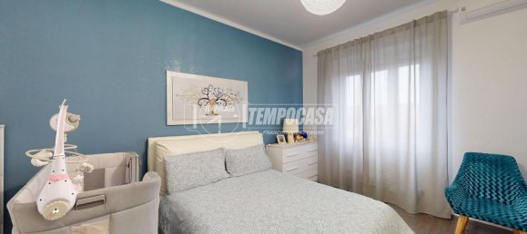 3 rooms Apartment in Turin, Italy No. 11618 14