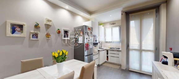 3 rooms Apartment in Turin, Italy No. 11618 9