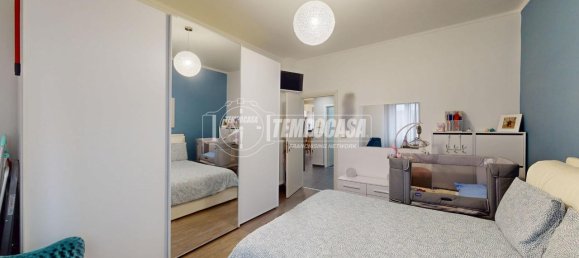 3 rooms Apartment in Turin, Italy No. 11618 16