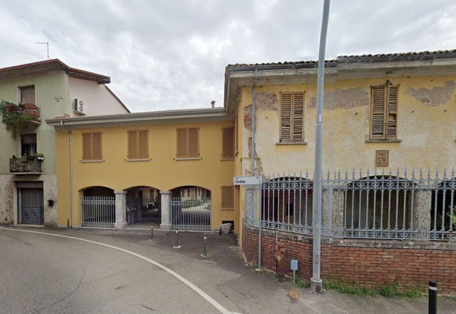 2-Zimmer Wohnung in Villa Cortese, Italy, Nr. 284675