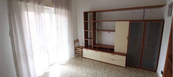 Apartamento de 2 dormitorios en Como, Italy No. 53048 16