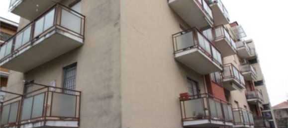Apartamento de 2 dormitorios en Como, Italy No. 53048 24