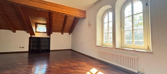 3-salle Appartement à Trentino-Alto Adige, Italy No. 270446 2