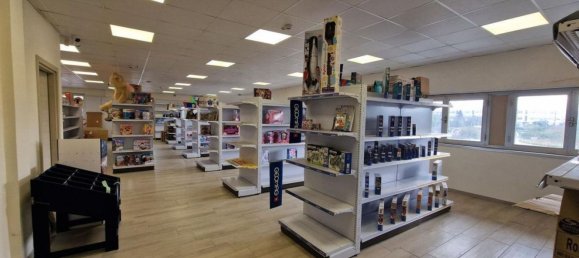 4200m² Warehouse in Marcianise, Italy No. 374891 3