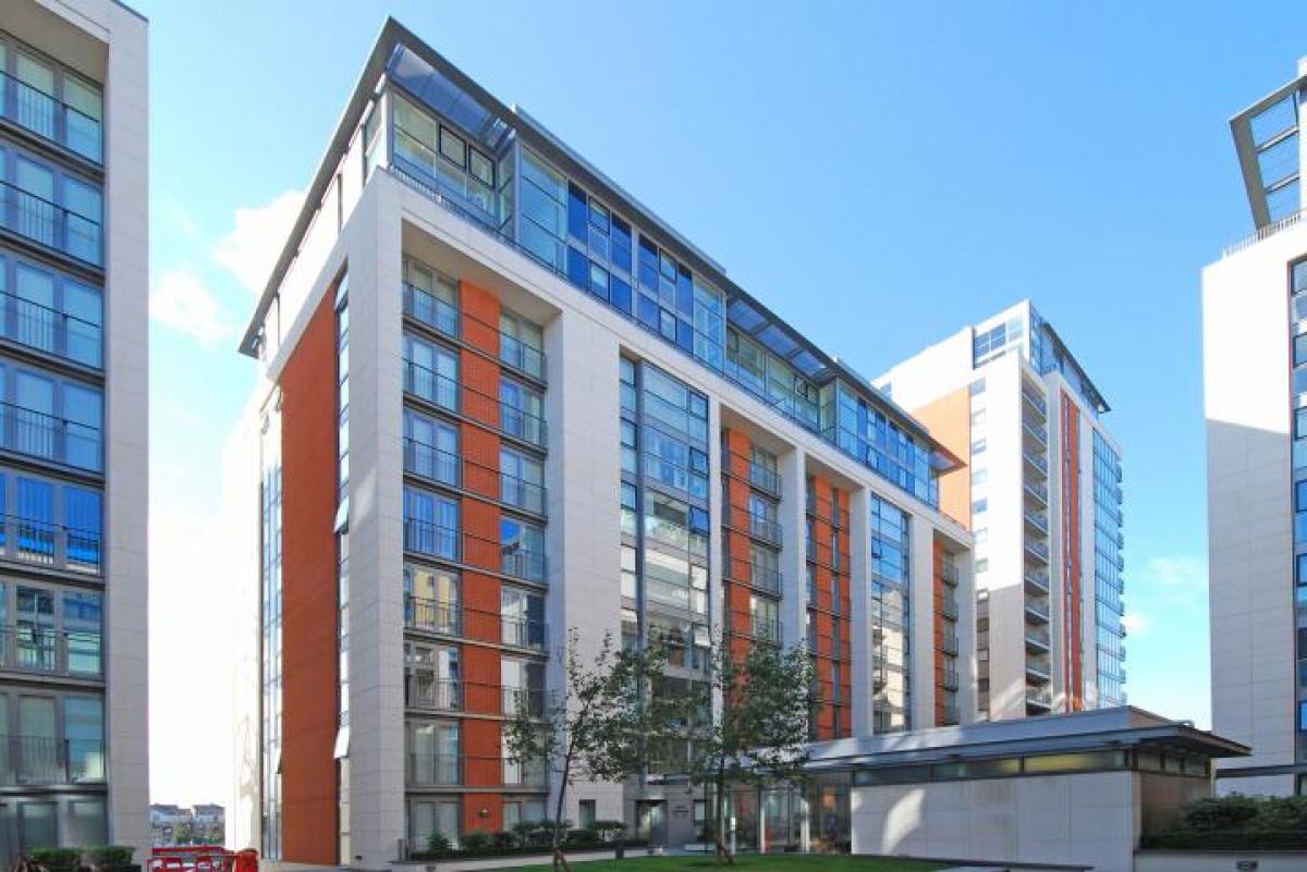 2 bedrooms Duplex in London, United Kingdom No. 753