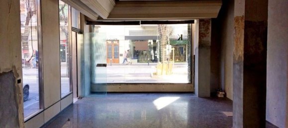 Gewerbliche Immobilie in Porto San Giorgio, Italy 95m², Nr. 211675 3