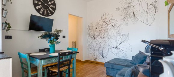2 rooms Apartment in Rivoli, Italy No. 140571 3