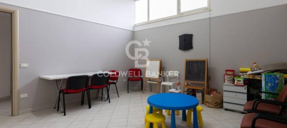 4 bedrooms House in Mosciano Sant'Angelo, Italy No. 218052 25