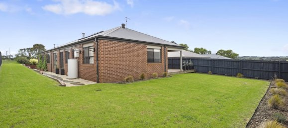 4 bedrooms House in Leongatha, Australia No. 114 20