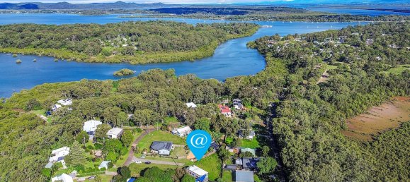 3 bedrooms House in Macleay Island, Australia No. 650 13