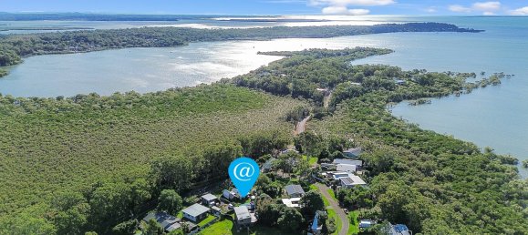 3 bedrooms House in Macleay Island, Australia No. 650 12