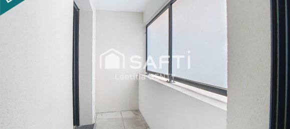 Apartamento de 1 dormitorio en Colombes, France No. 322319 8