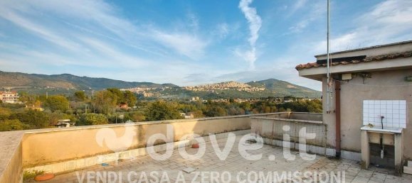 3 rooms Apartment in Tivoli, Italy No. 36079 35