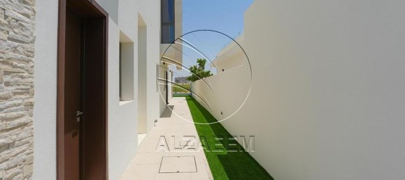 4 bedrooms Villa in Yas Island, UAE No. 29835 18