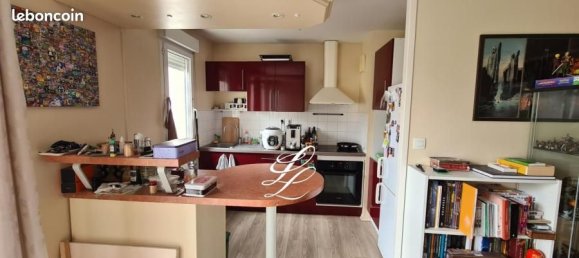 Apartamento de 1 dormitorio en Le Rheu, France No. 280534 3