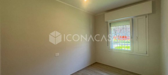 4 rooms Apartment in Sassuolo, Italy No. 379118 18