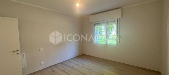 4 rooms Apartment in Sassuolo, Italy No. 379118 12