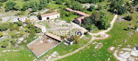 Terreno en El Escorial, Spain 1360000 m² No. 190423 8