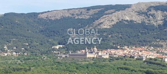 Terreno en El Escorial, Spain 1360000 m² No. 190423 3
