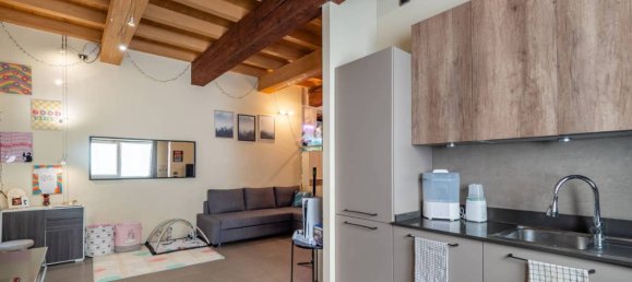 1 bedroom Apartment in Fano, Italy No. 287427 2