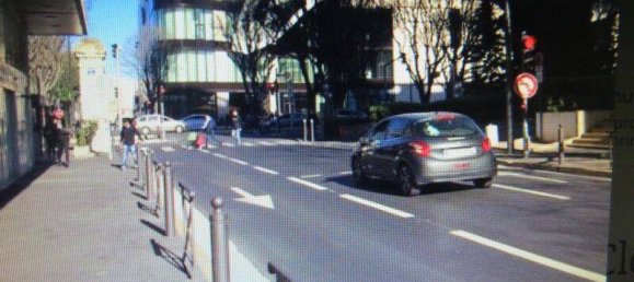 14m² Garage in Marseille, France No. 331229 7