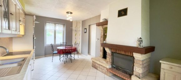 2 bedrooms House in Mayenne, France No. 307467 10