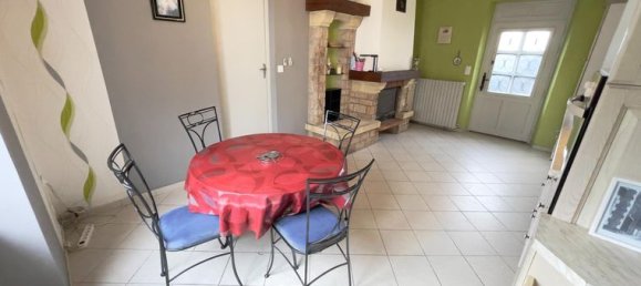 2 bedrooms House in Mayenne, France No. 307467 11