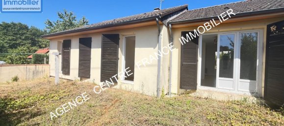 Casa de 3 dormitorios en Bourges, France No. 217494 11