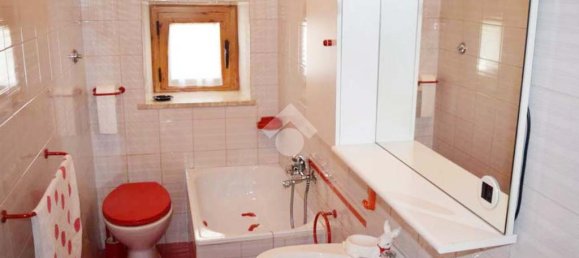 2 bedrooms House in Cappadocia, Italy No. 159240 52