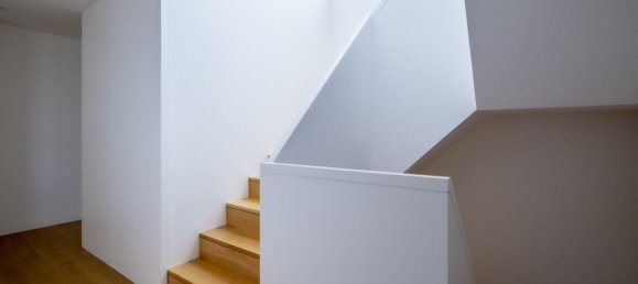 3 bedrooms Apartment in Porto, Portugal No. 44425 6